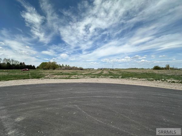 4 3800 S, REXBURG, ID 83440