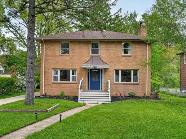 1846 College Street, South Bend, IN 46628