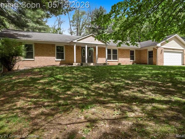 3810 Winding Way, Kalamazoo Twp, MI 49004