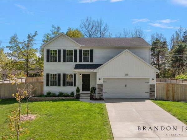13748 Deer Creek Drive, South Haven, MI 49090