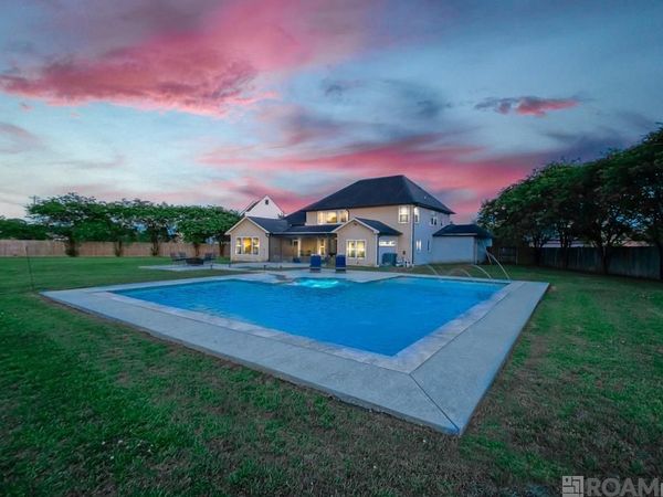 2239 St Andrews Ave, Zachary, LA 70791