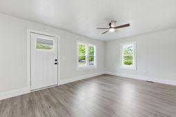 513 Warren Street photo 4