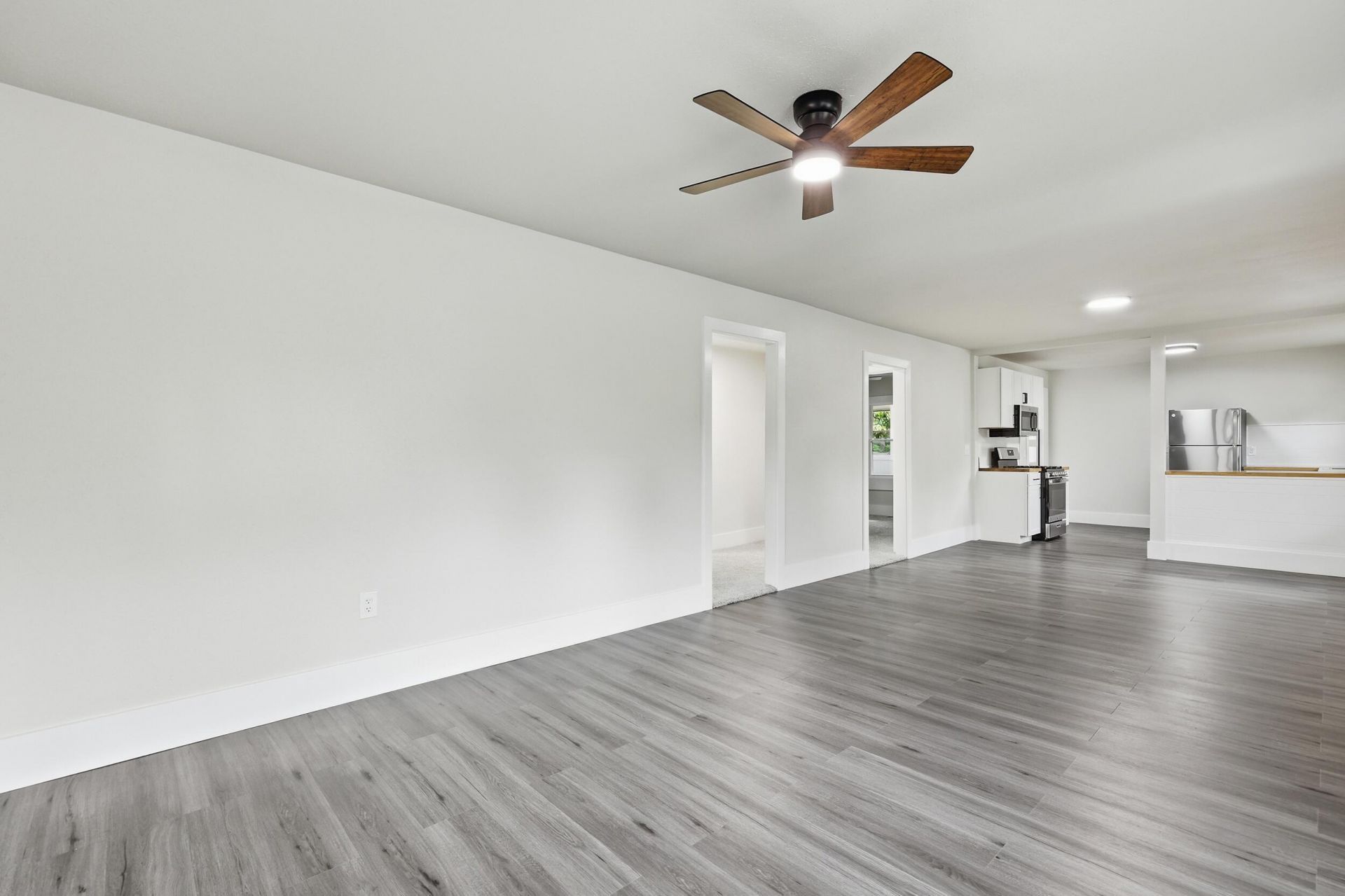 513 Warren Street Photo 5