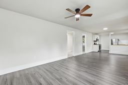 513 Warren Street photo 4