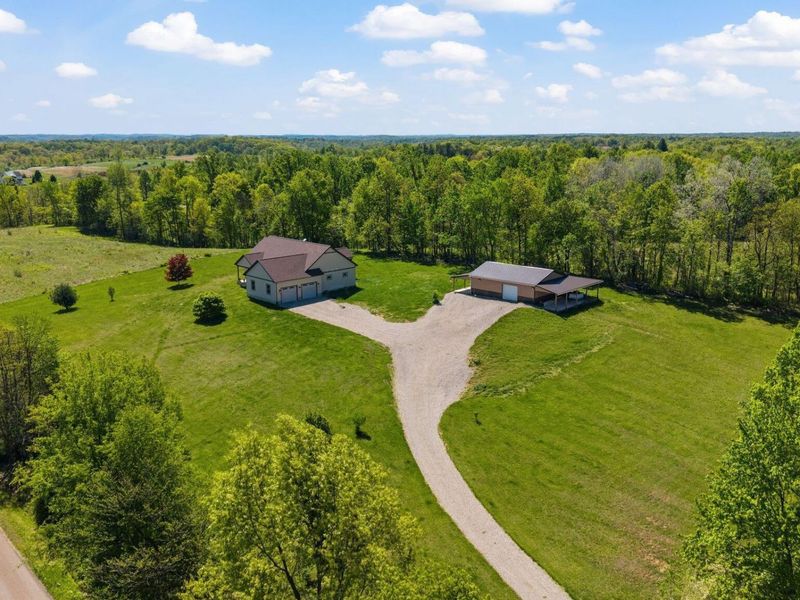 8895 Portie-Flamingo Road Road, New Lexington, OH 43764 Photo 2