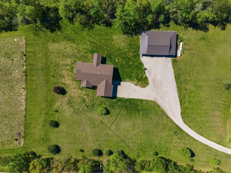 8895 Portie-Flamingo Road Road, New Lexington, OH 43764 Photo 3