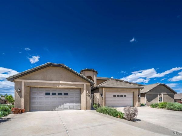 105 Aberdeen Bluff , Pueblo, CO 81004