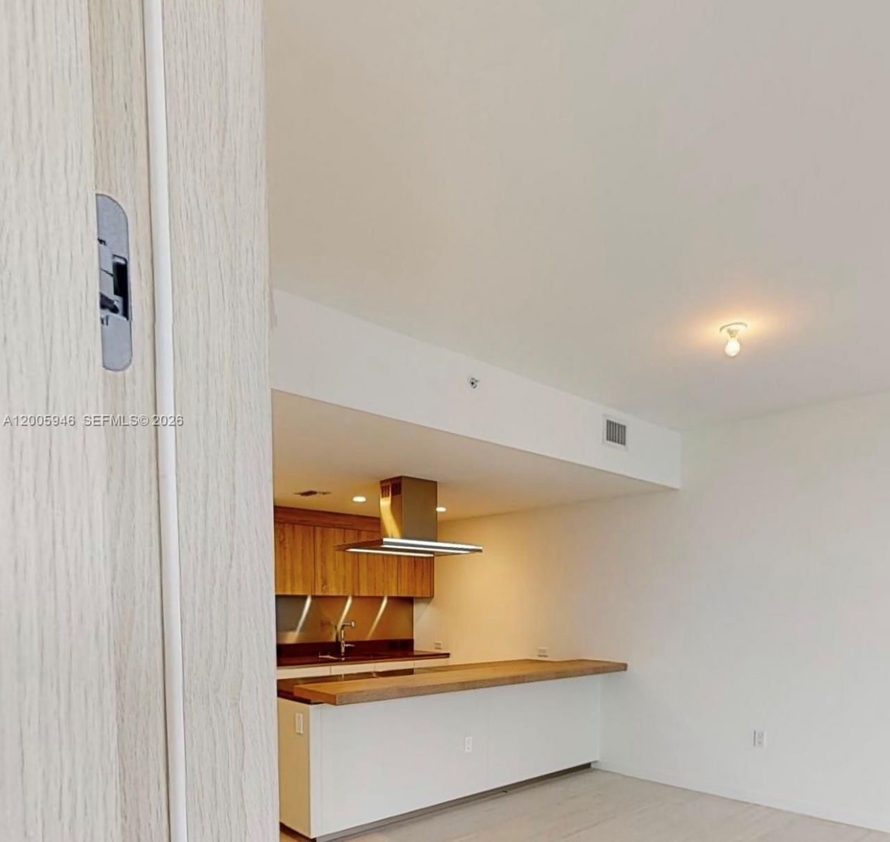 1000 Brickell Plz , Unit 4907, Miami, FL 33131 Photo