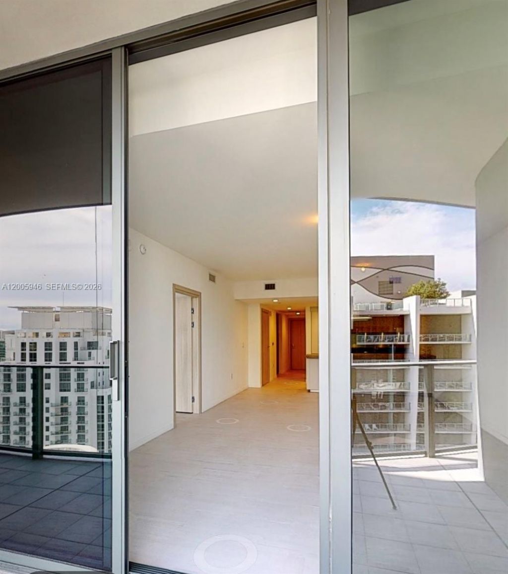 1000 Brickell Plz , Unit 4907, Miami, FL 33131 Photo