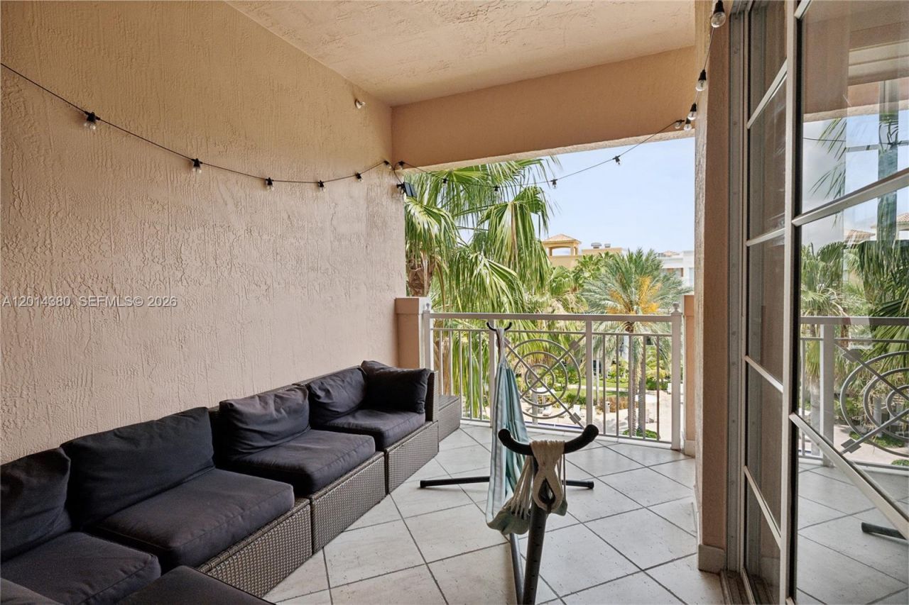 100 Meridian Ave , Unit 244, Miami Beach, FL 33139 Photo