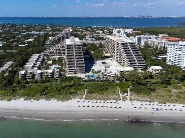 201 Crandon Blvd , Unit 424, Key Biscayne, FL 33149
