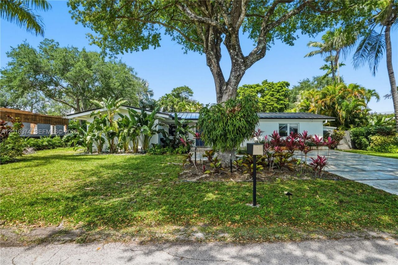 7830 SW 53rd Pl , Miami, FL 33143 Photo