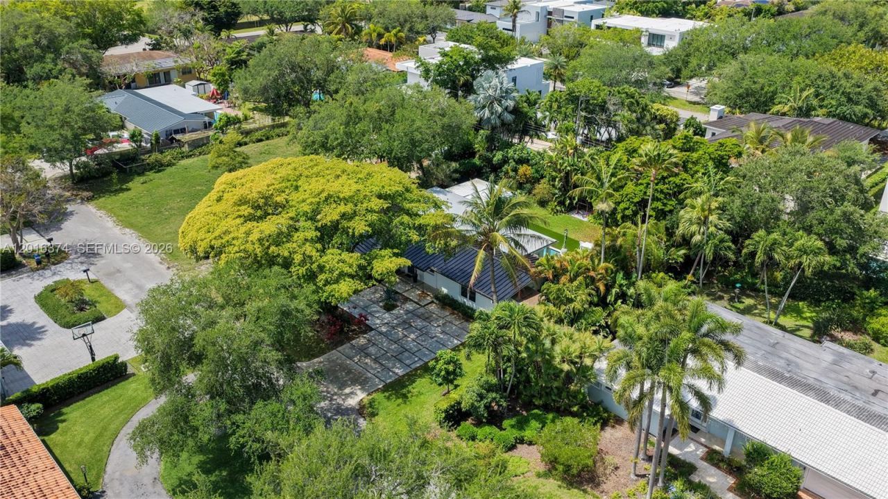 7830 SW 53rd Pl , Miami, FL 33143 Photo