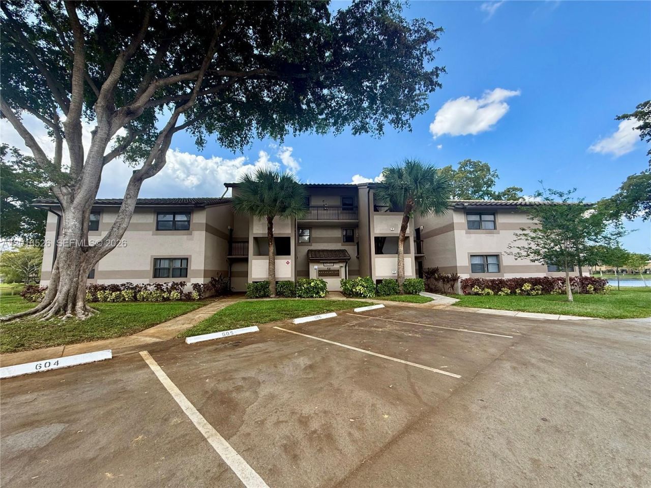 9827 Nob Hill Ct , Sunrise, FL 33351 Photo