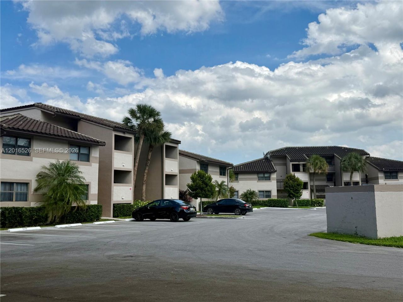 9827 Nob Hill Ct , Sunrise, FL 33351 Photo