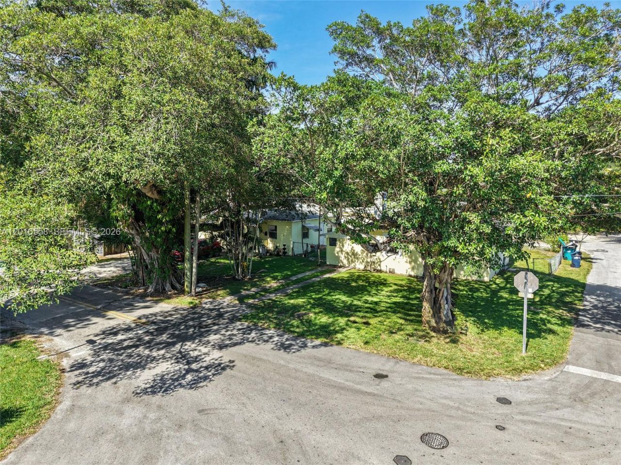 8701 NE 8th Ct , Miami, FL 33138 Photo