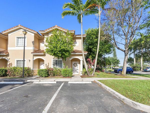 5910 Riverside Avenue, Tamarac, FL 33321