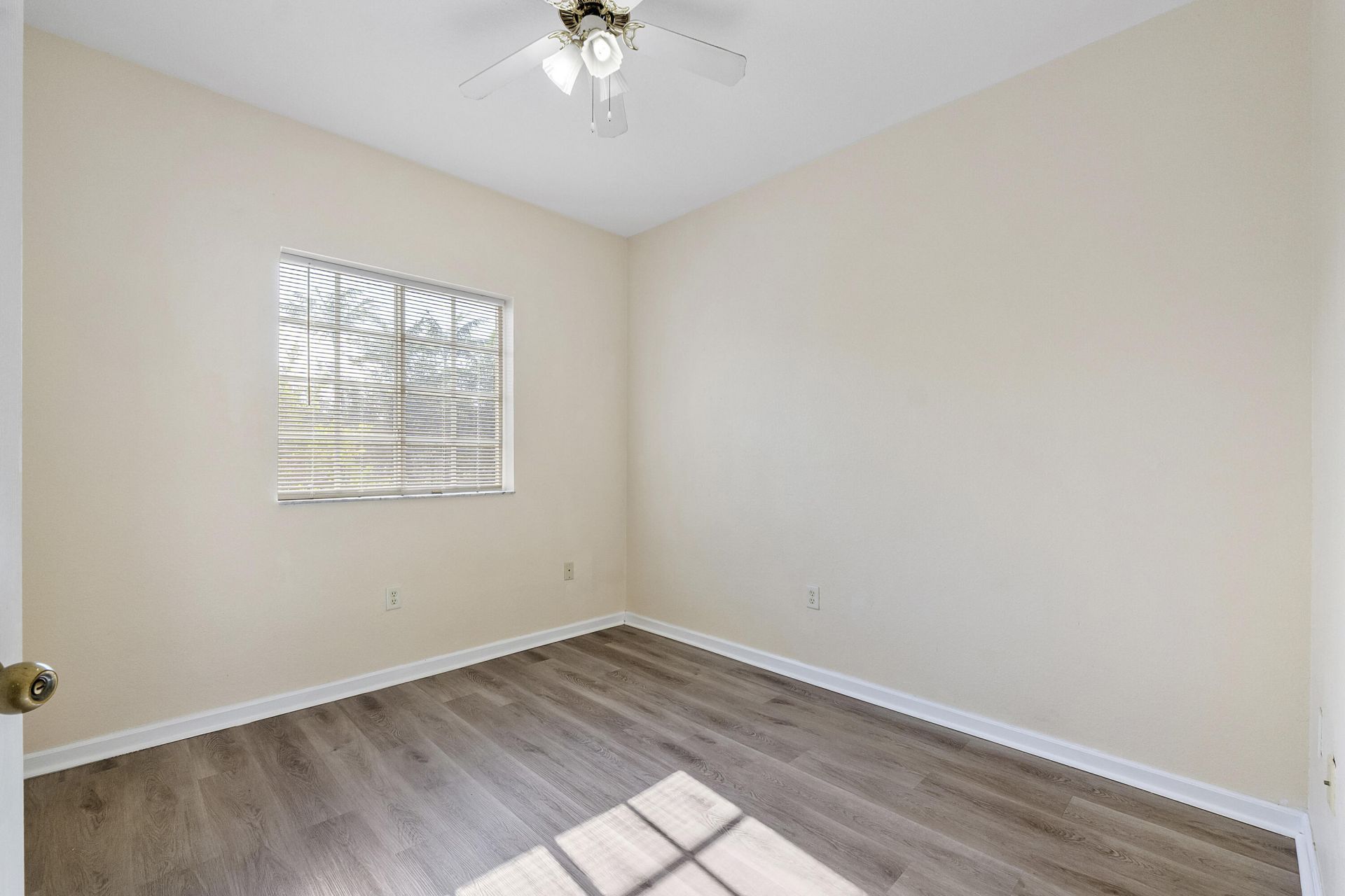 5910 Riverside Avenue, Tamarac, FL 33321 Photo