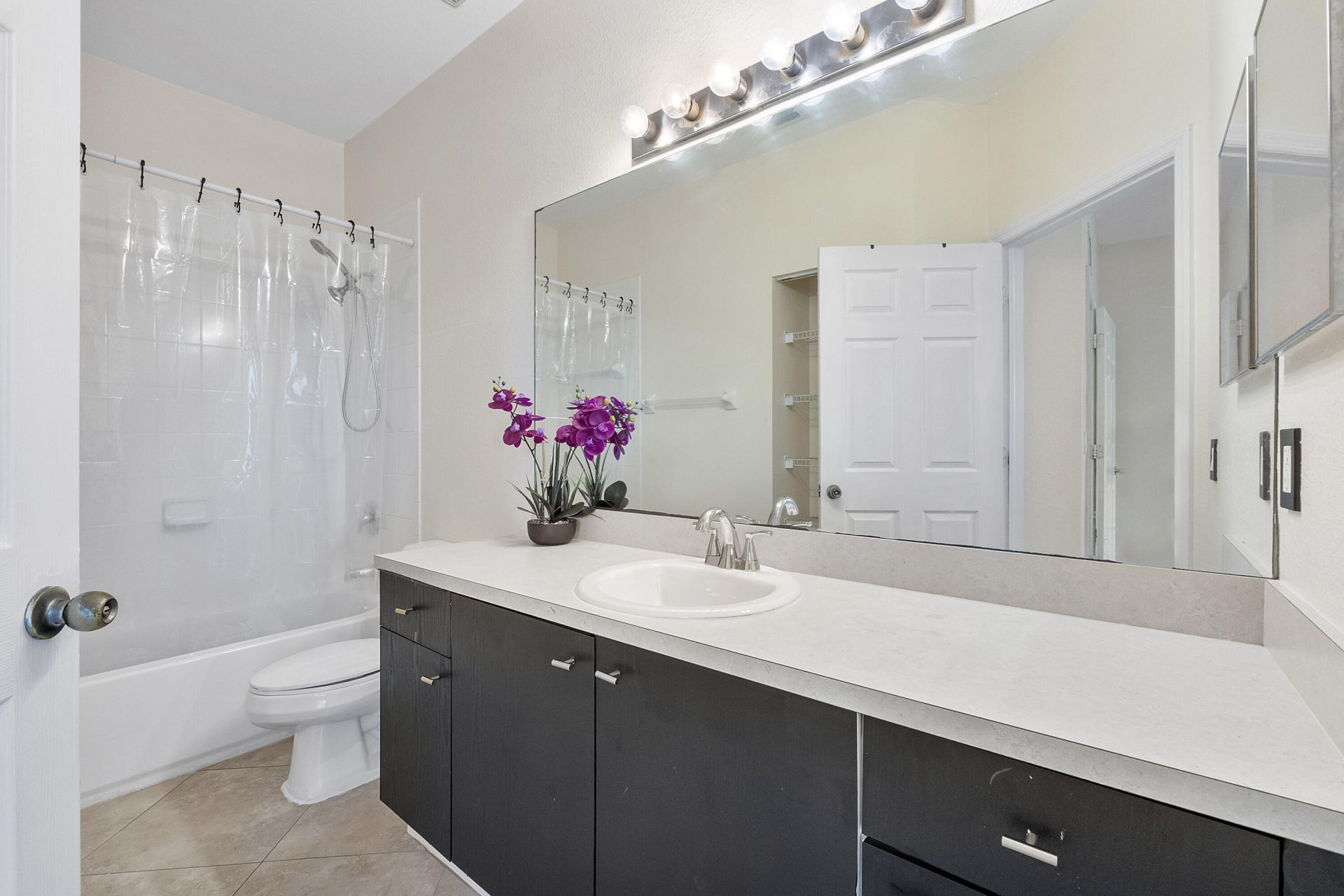 5910 Riverside Avenue, Tamarac, FL 33321 Photo
