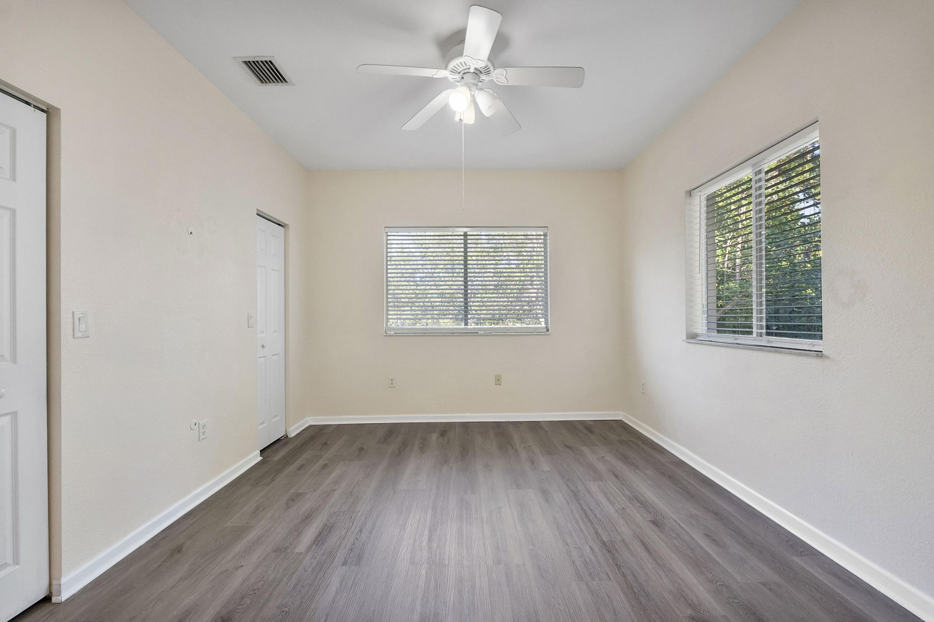 5910 Riverside Avenue, Tamarac, FL 33321 Photo