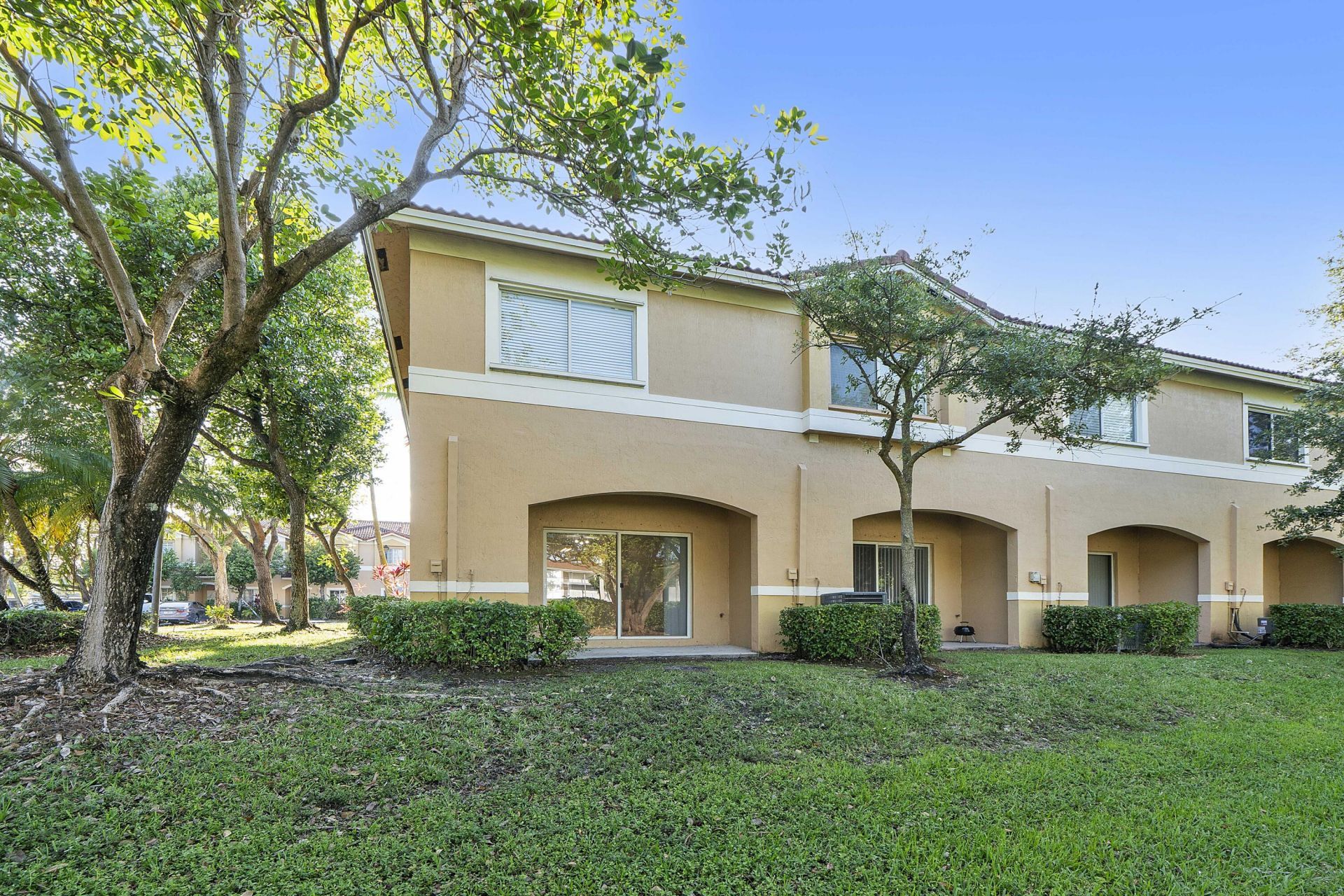 5910 Riverside Avenue, Tamarac, FL 33321 Photo