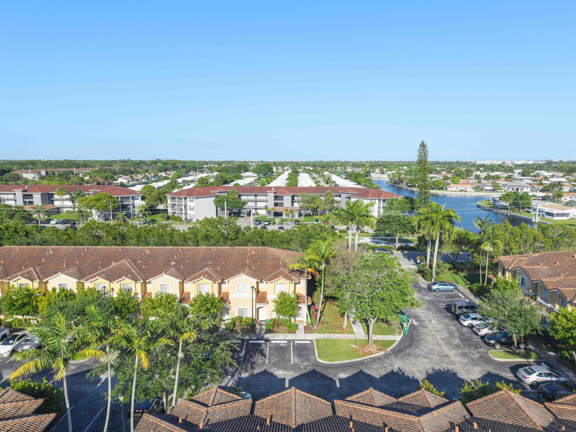 5910 Riverside Avenue, Tamarac, FL 33321 Photo