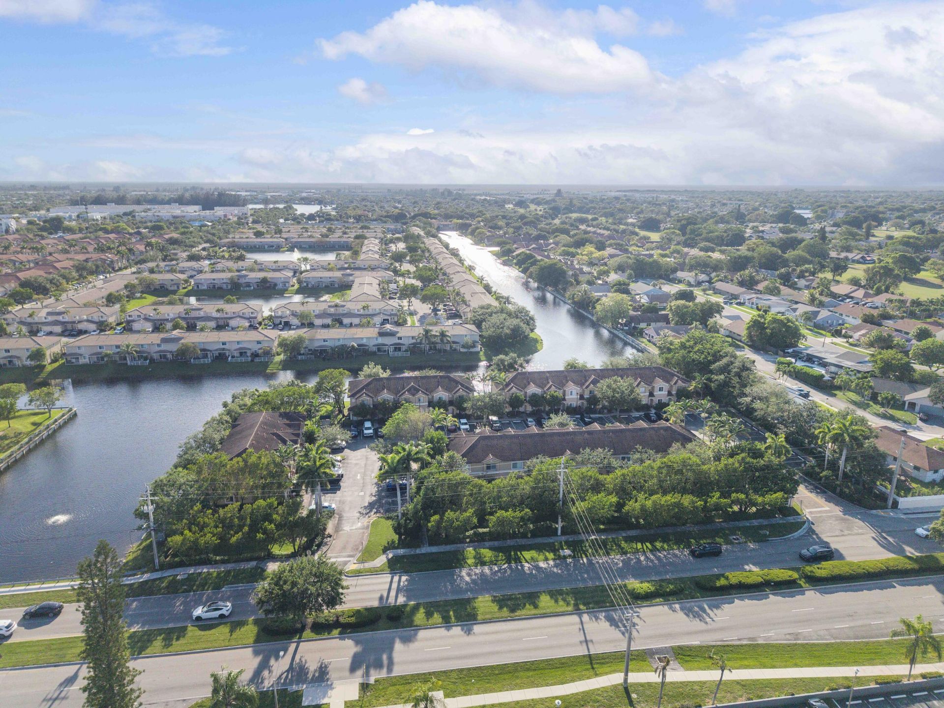 5910 Riverside Avenue, Tamarac, FL 33321 Photo