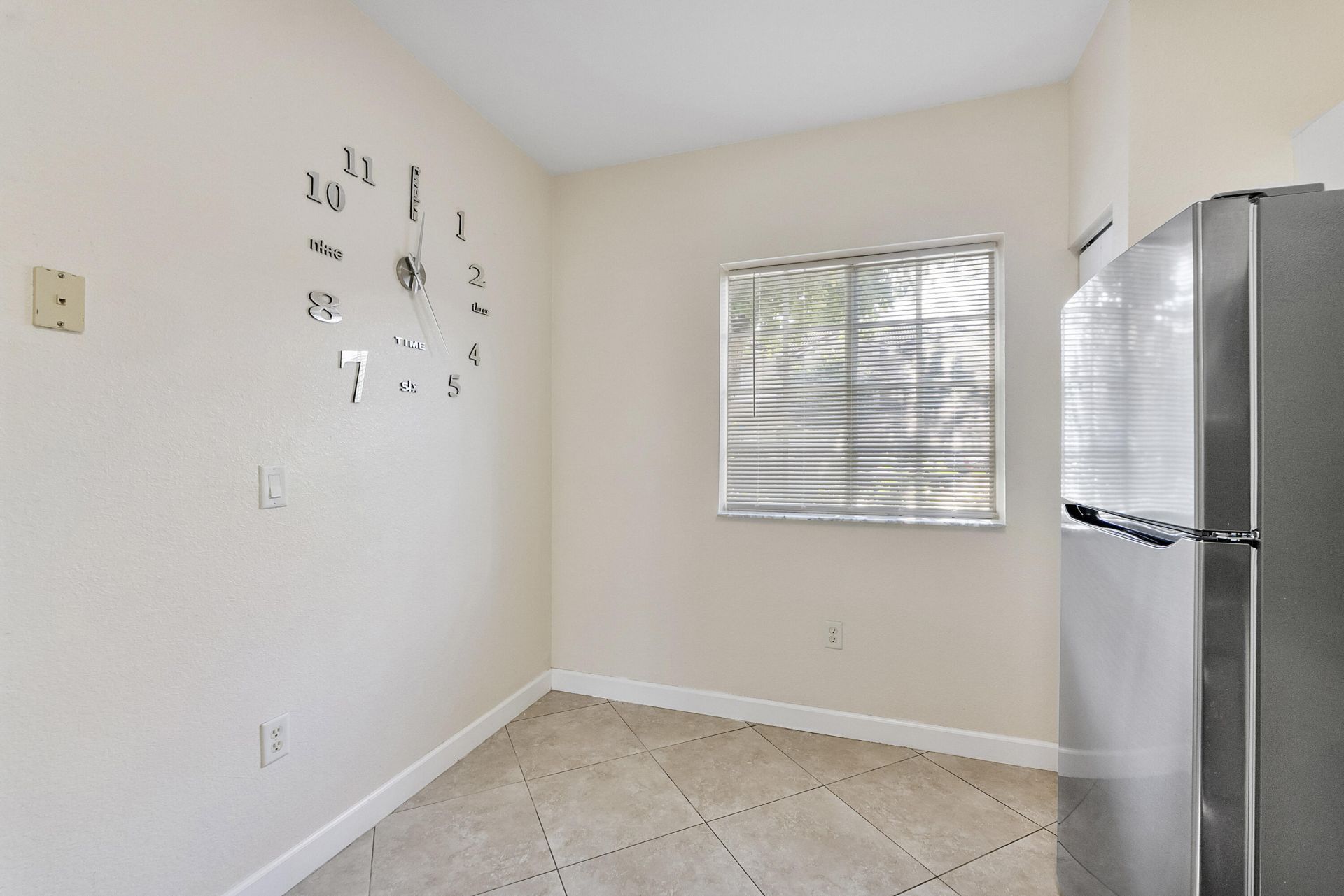 5910 Riverside Avenue, Tamarac, FL 33321 Photo