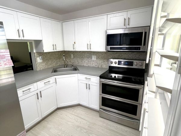 5980 NW 64th Avenue, Unit 305, Tamarac, FL 33319