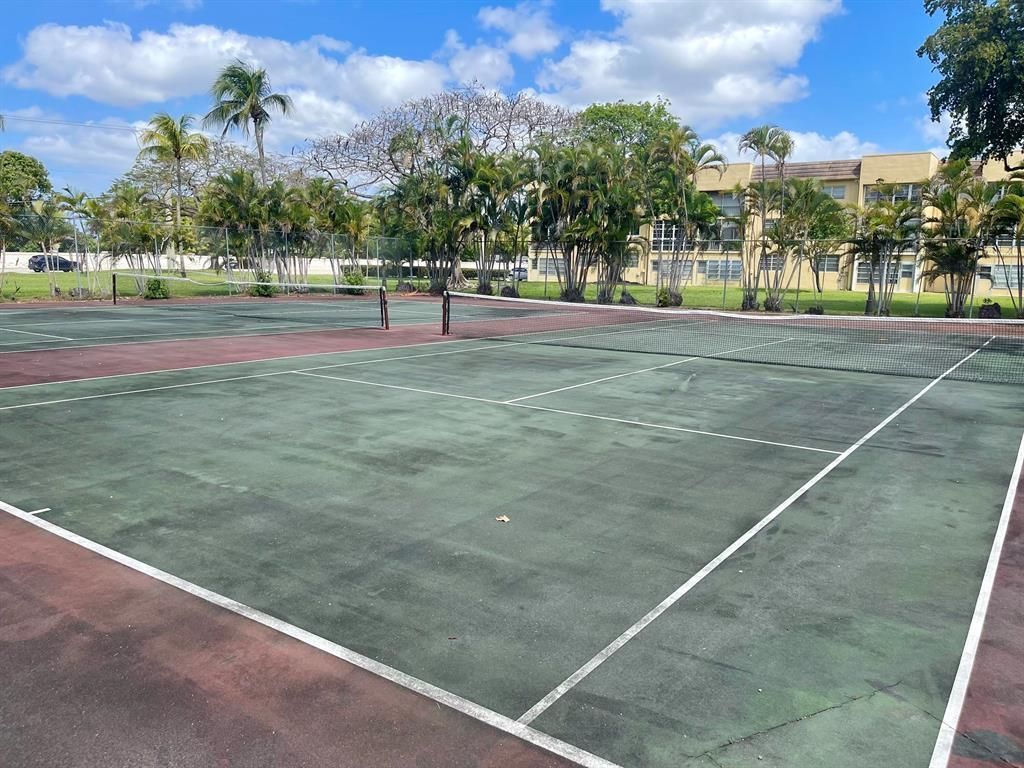 5980 NW 64th Avenue, Unit 305, Tamarac, FL 33319 Photo