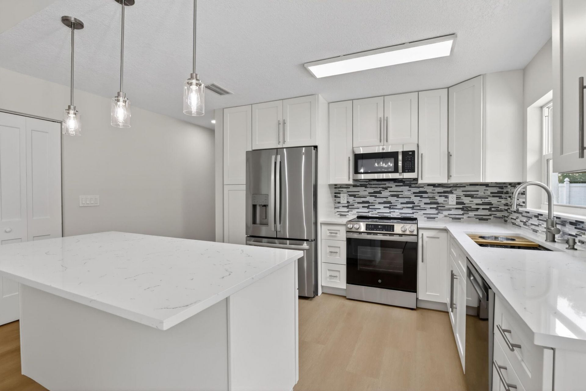 8241 NW 48th Street, Lauderhill, FL 33351 Photo
