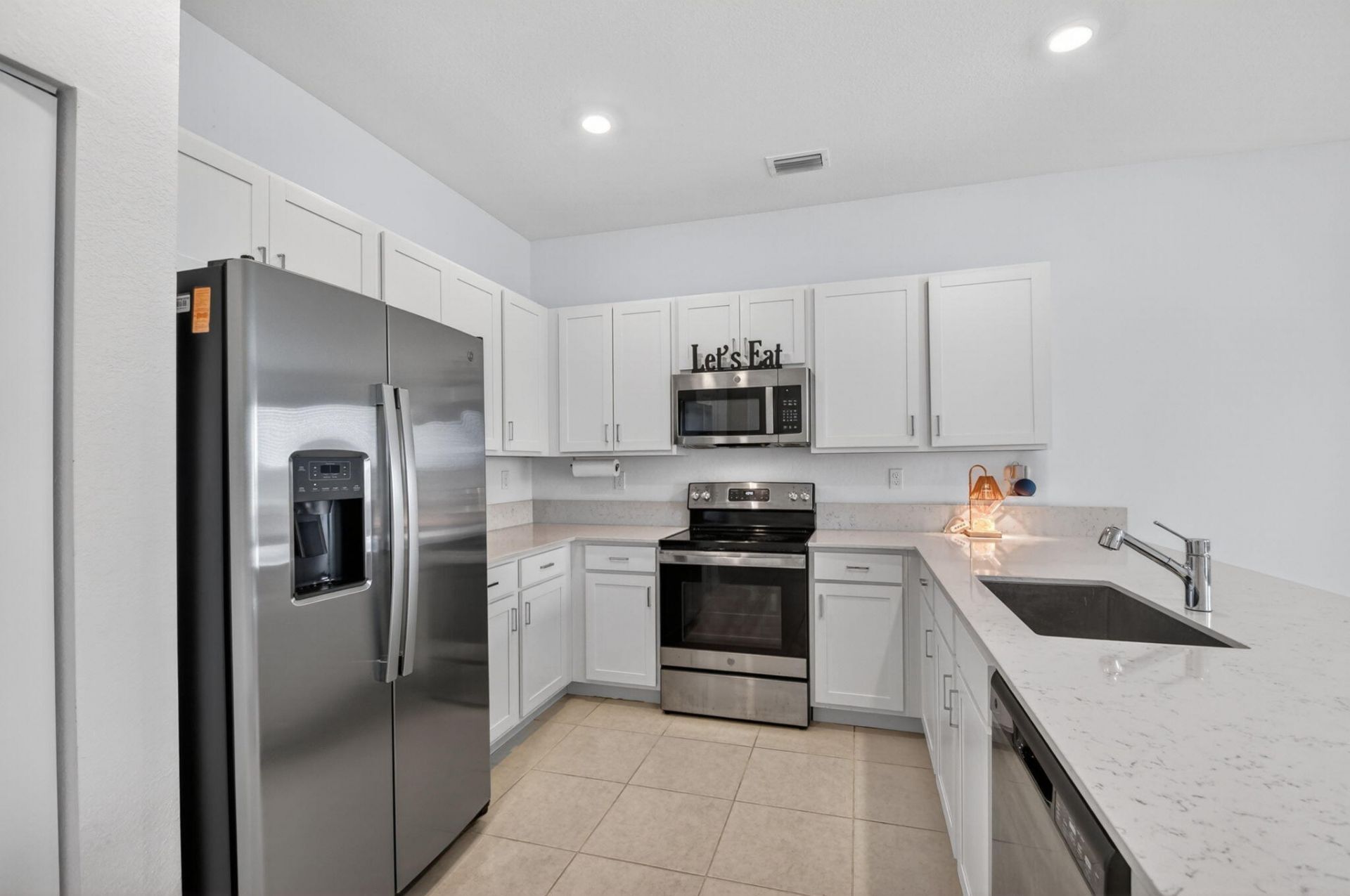 6933 N Harbours Edge Avenue, Lake Worth, FL 33467 Photo