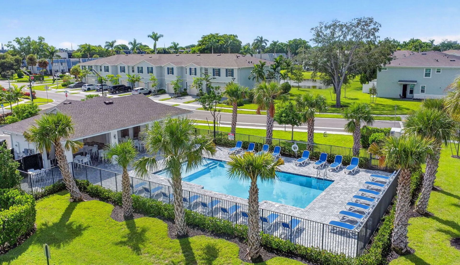 6933 N Harbours Edge Avenue, Lake Worth, FL 33467 Photo