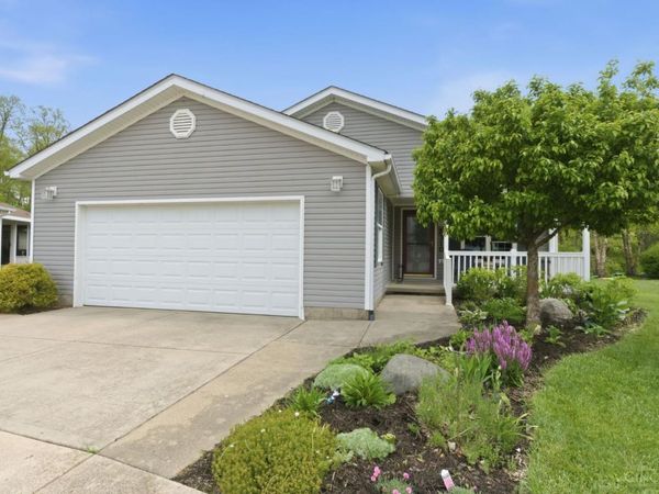 2310 Mallory Court, Unit 8, Fairborn, OH 45324