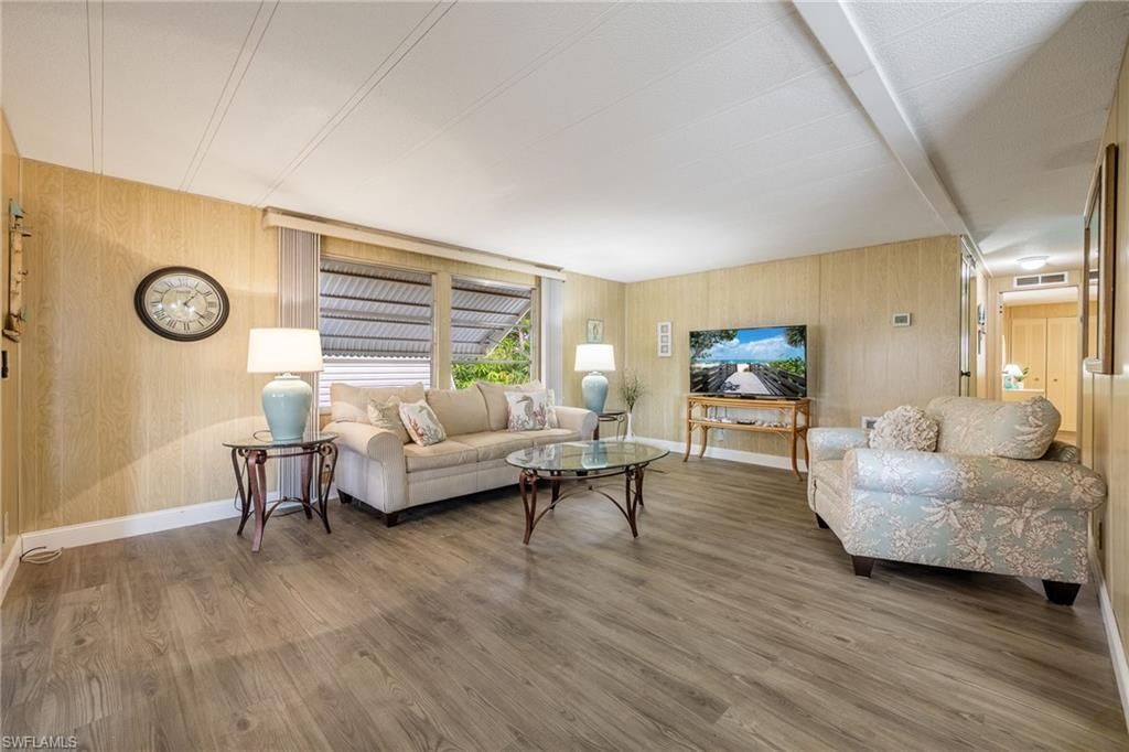101 Elise Dr , Fort Myers, FL 33908 Photo