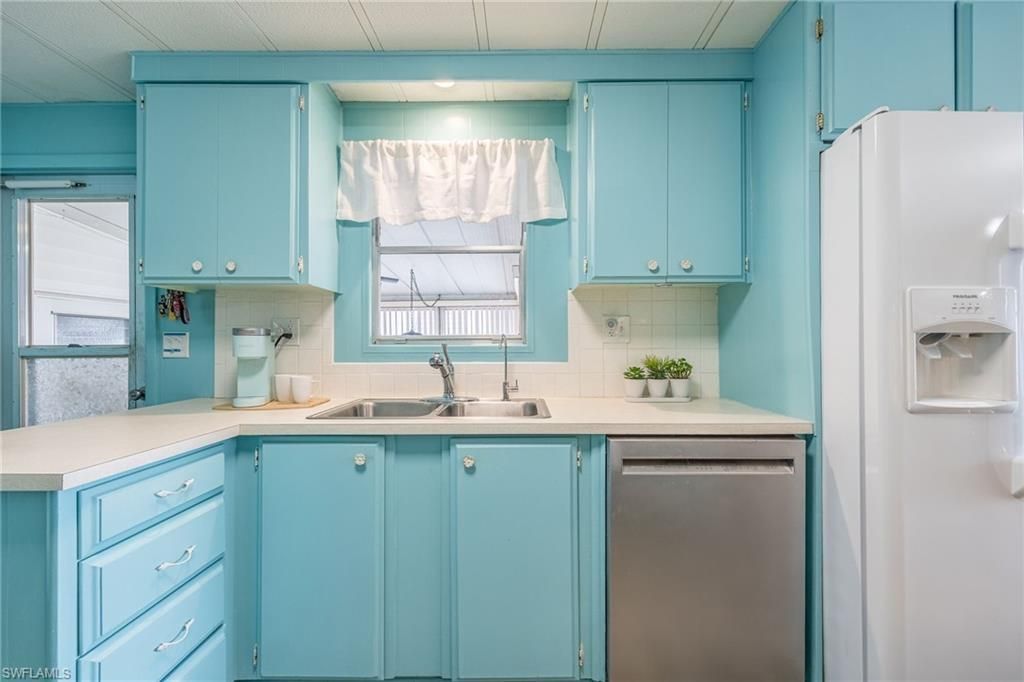 101 Elise Dr , Fort Myers, FL 33908 Photo