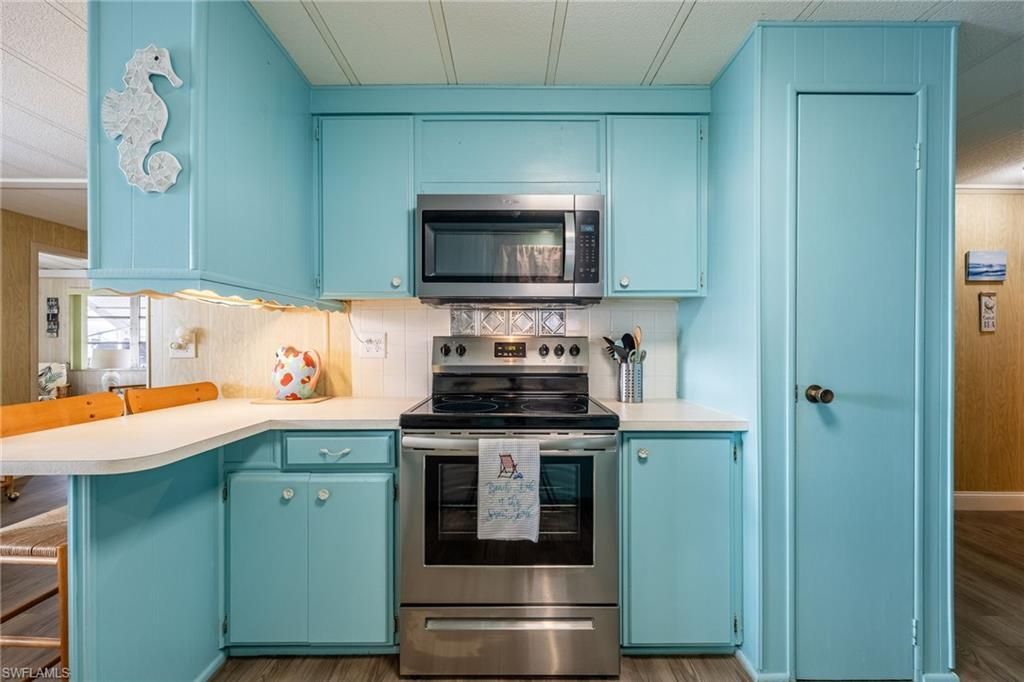 101 Elise Dr , Fort Myers, FL 33908 Photo