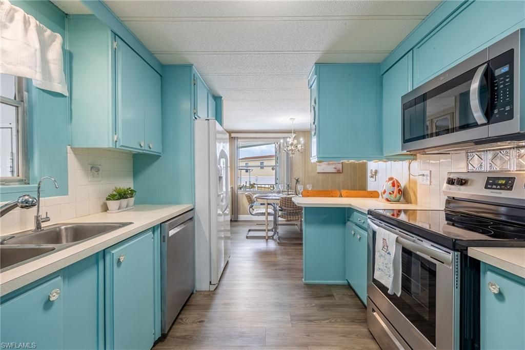 101 Elise Dr , Fort Myers, FL 33908 Photo