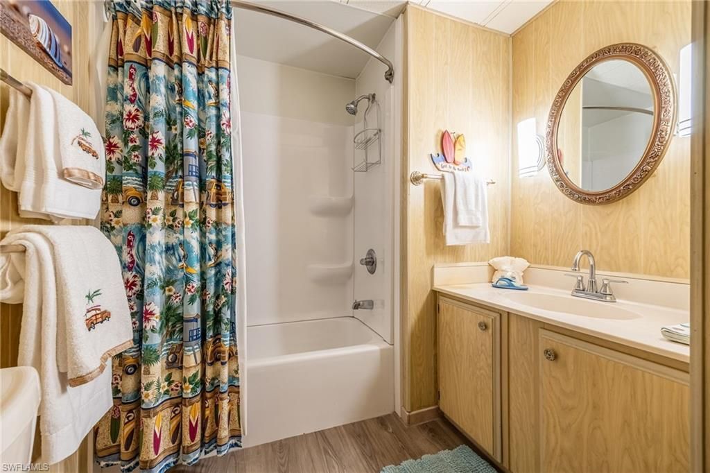 101 Elise Dr , Fort Myers, FL 33908 Photo