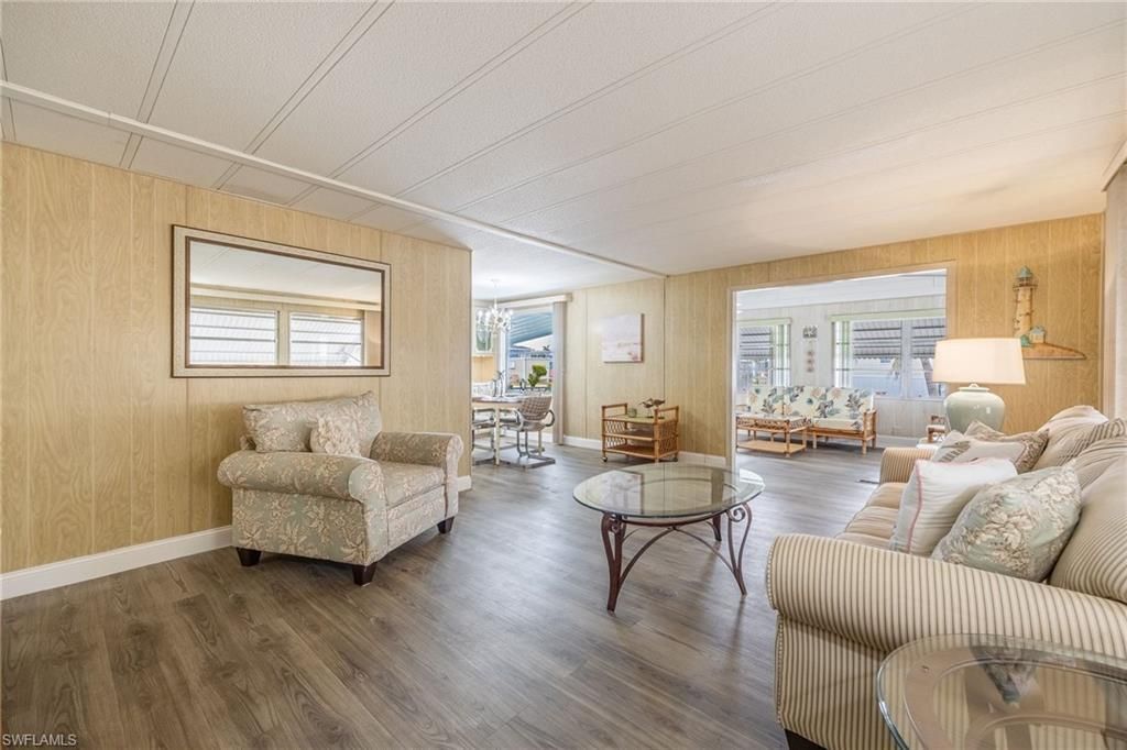 101 Elise Dr , Fort Myers, FL 33908 Photo