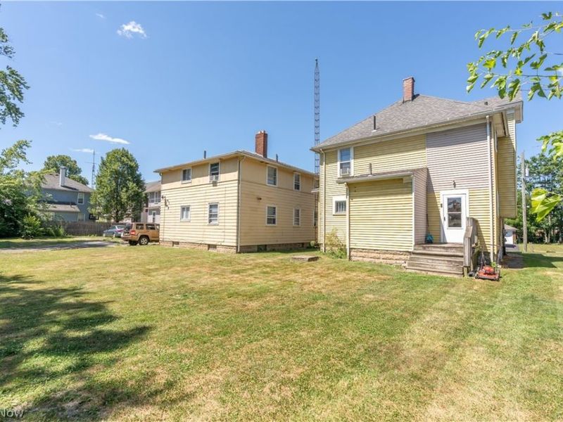 206 Ingram Avenue SW, Canton, OH 44710 Photo 3