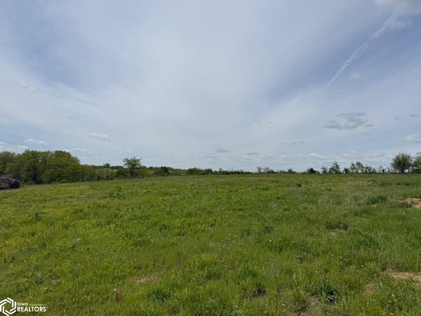 0001 215th Street, Bloomfield, IA 52537