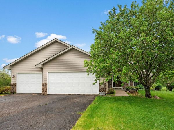 5487 Kahler Drive NE, Albertville, MN 55301