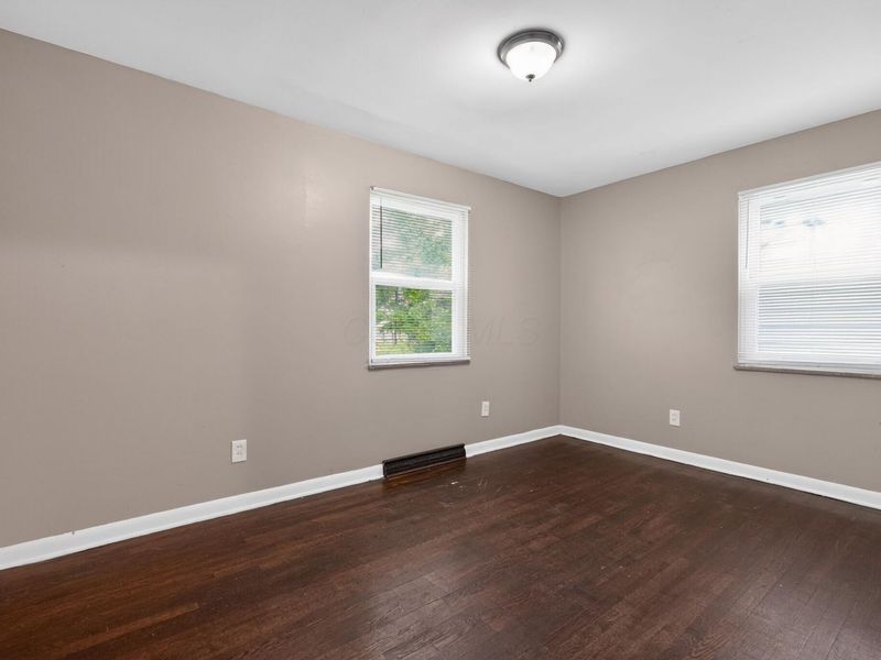 806 S Hampton Road, Columbus, OH 43227 Photo 10