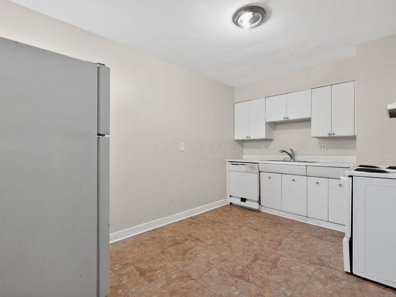 806 S Hampton Road, Columbus, OH 43227 Photo 13
