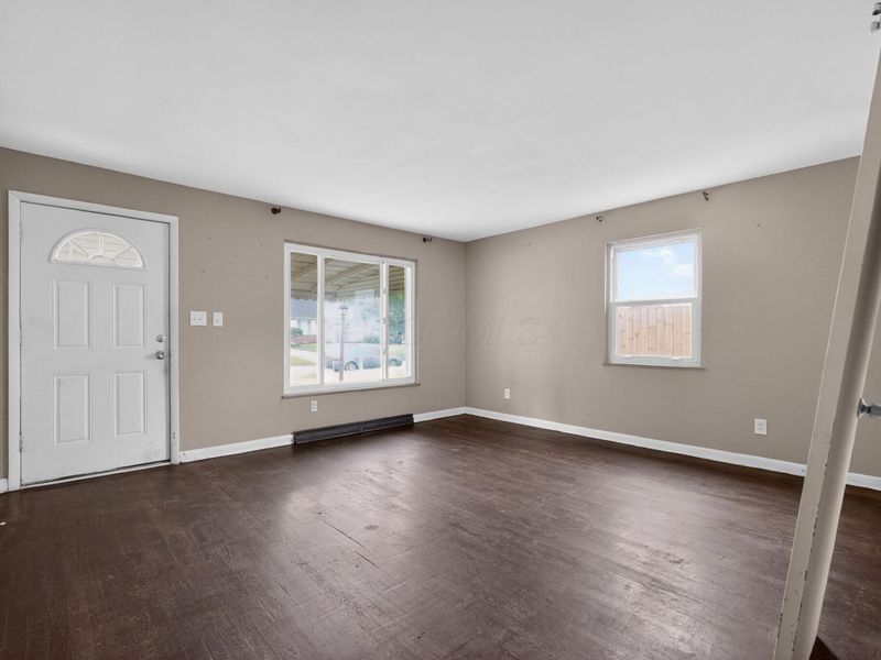 806 S Hampton Road, Columbus, OH 43227 Photo 5