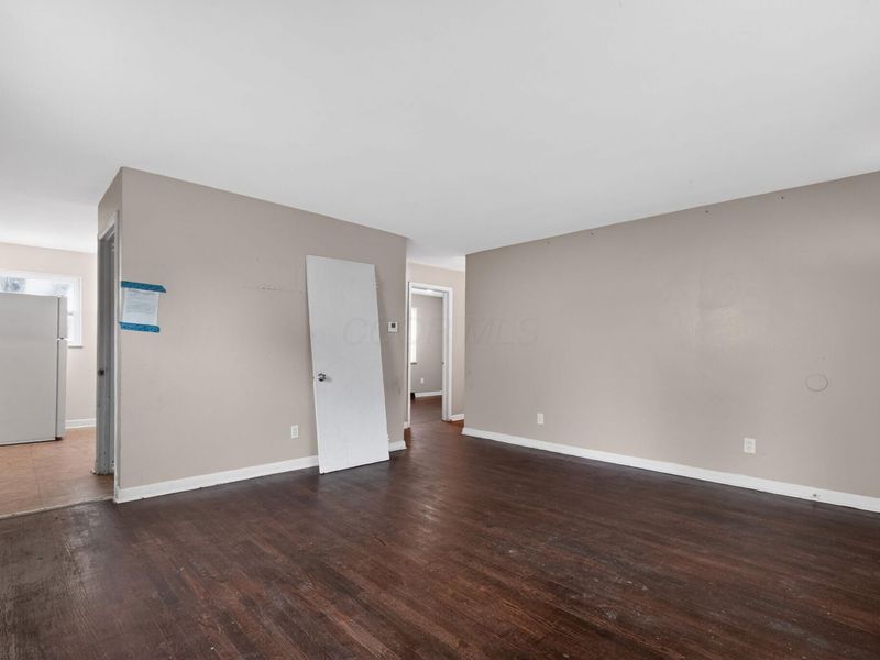 806 S Hampton Road, Columbus, OH 43227 Photo 7