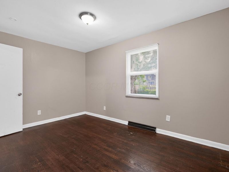 806 S Hampton Road, Columbus, OH 43227 Photo 8
