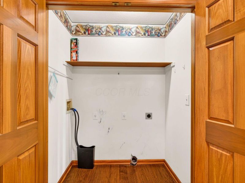 7042 Greensview Village Drive, Canal Winchester, OH 43110 Photo 26