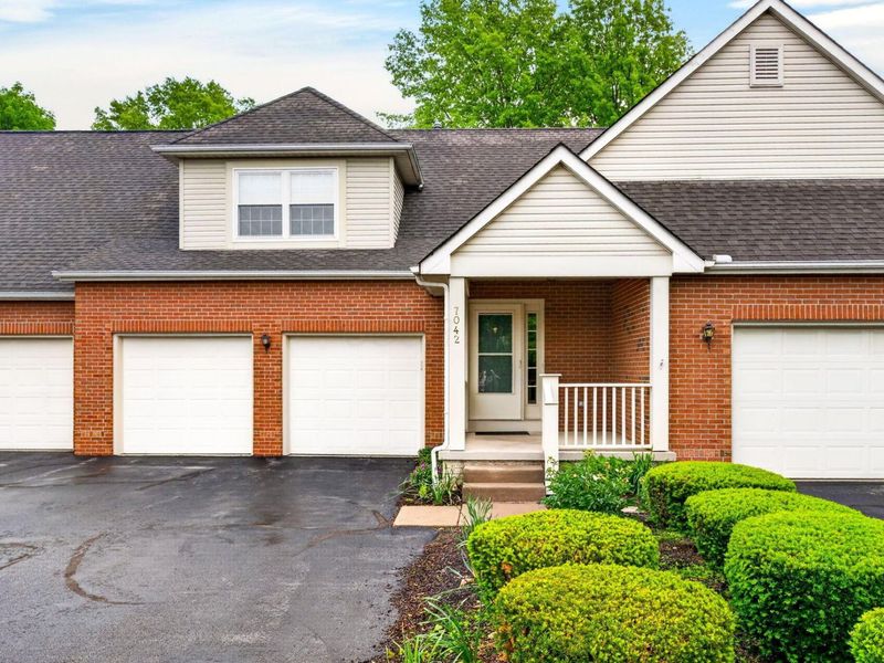 7042 Greensview Village Drive, Canal Winchester, OH 43110 Photo 45